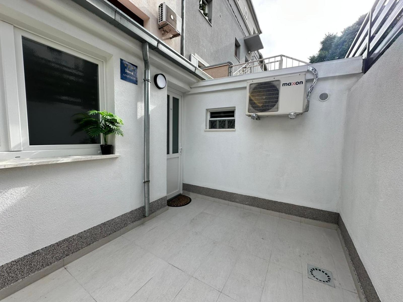 Apartmani Mare Apartment *